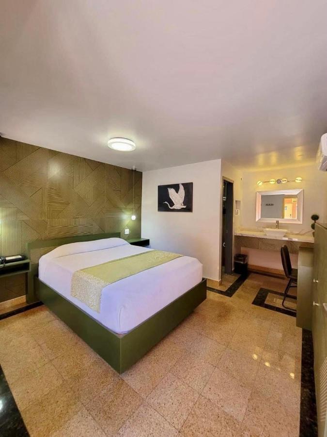 Hotel Aqua Rio Tijuana Ngoại thất bức ảnh