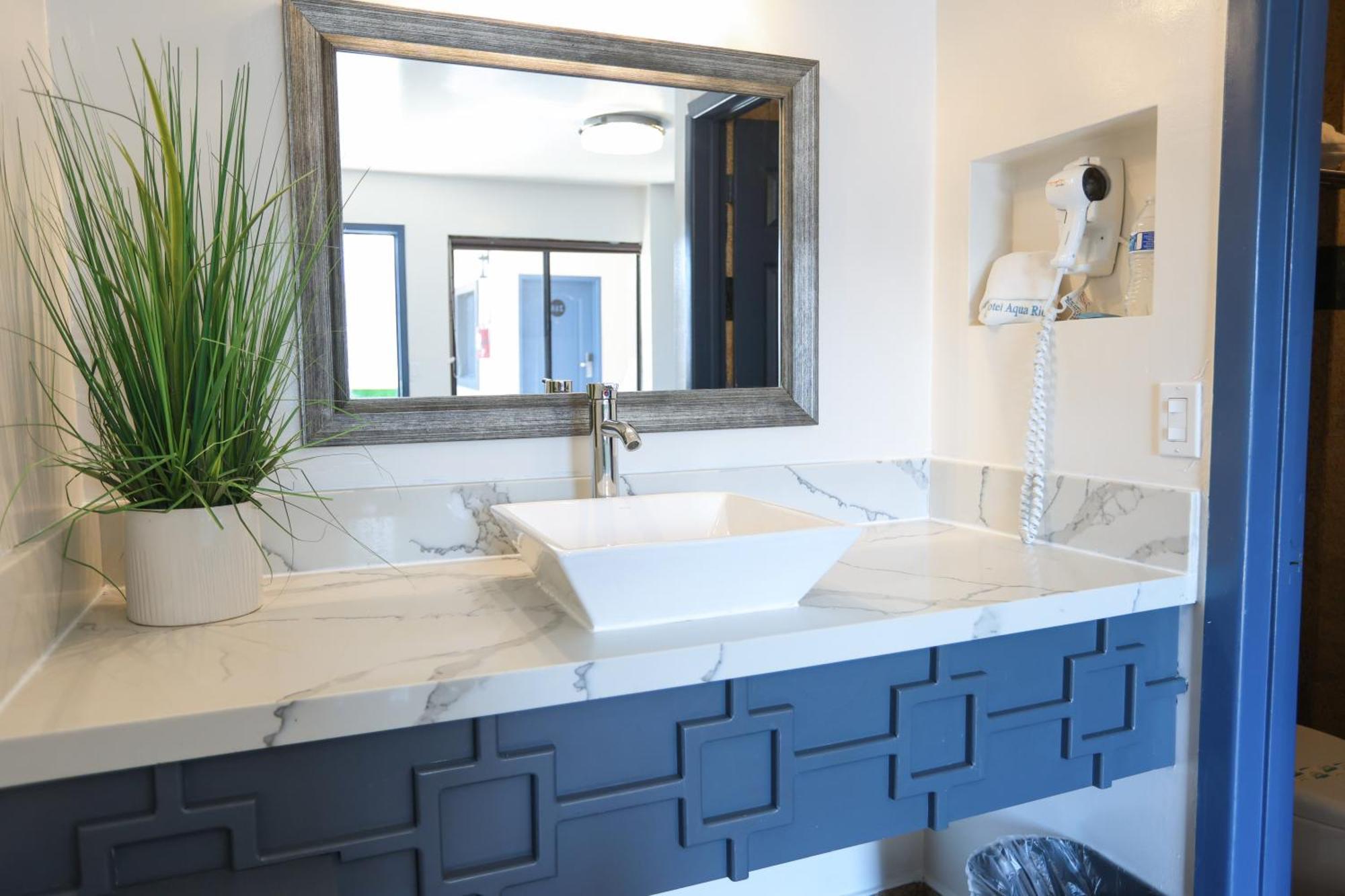 Hotel Aqua Rio Tijuana Ngoại thất bức ảnh